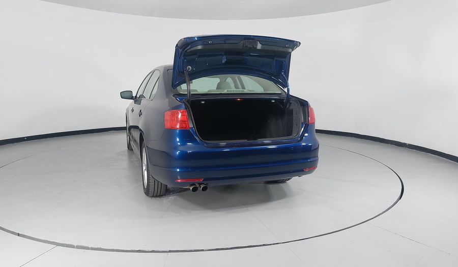 Volkswagen Jetta 2.5 STYLE ACTIVE TIPTRONIC Sedan 2012