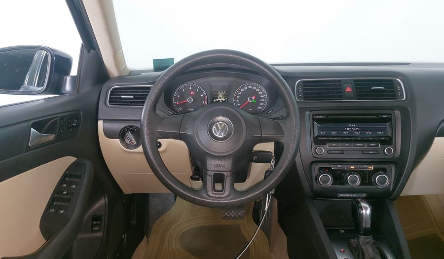 Volkswagen Jetta 2.5 STYLE ACTIVE TIPTRONIC Sedan 2012