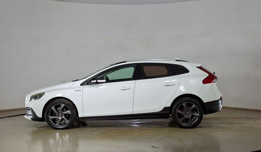 Volvo V40 1.6 T4 CROSS COUNTRY Hatchback 2014