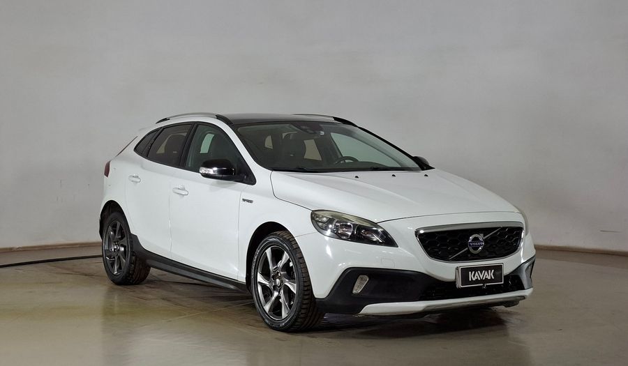 Volvo V40 1.6 T4 CROSS COUNTRY Hatchback 2014