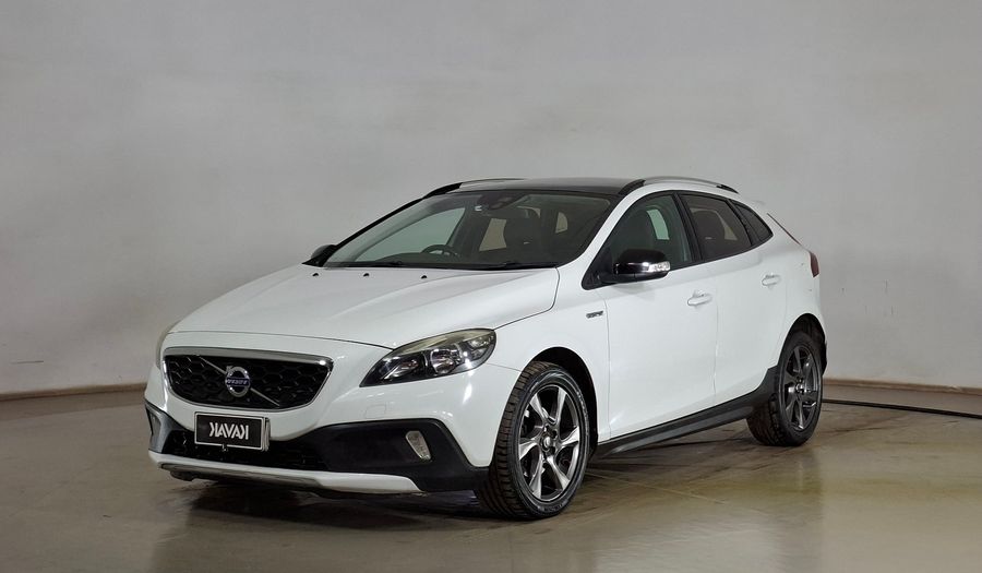 Volvo V40 1.6 T4 CROSS COUNTRY Hatchback 2014