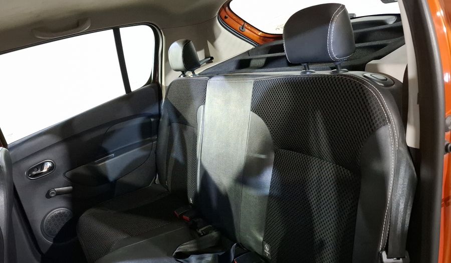 Renault Stepway 1.6 ZEN MT Hatchback 2018