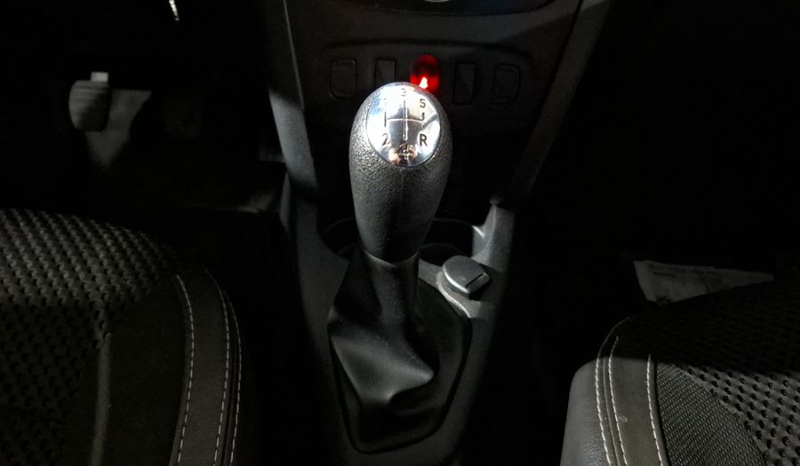 Renault Stepway 1.6 ZEN MT Hatchback 2018