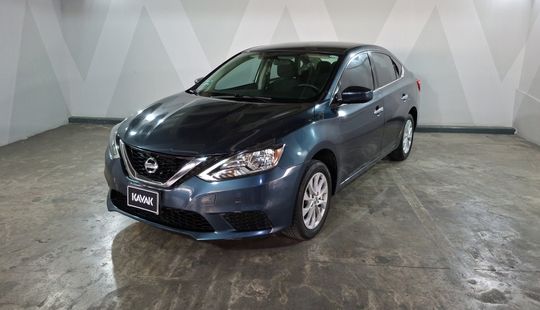 Nissan • Sentra
