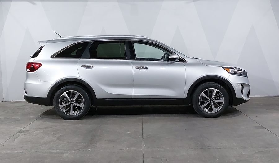 Kia Sorento 2.4 EX AUTO Suv 2020