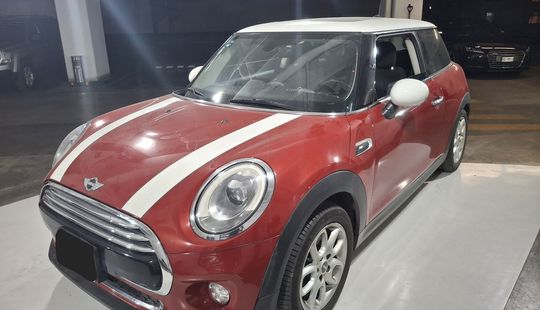 Mini • Cooper