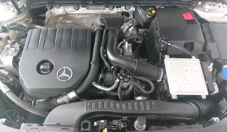 Mercedes Benz Clase Cla 1.3 CLA 200 PROGRESSIVE DCT Coupe 2021