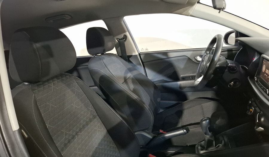 Kia Rio 1.6 LX Hatchback 2020
