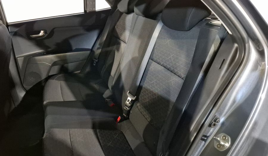 Kia Rio 1.6 LX Hatchback 2020