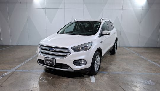 Ford • Escape