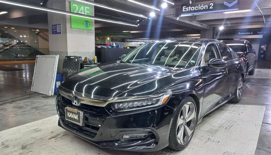 Honda • Accord