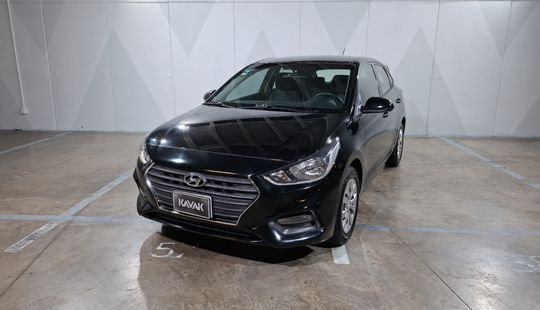 Hyundai • Accent