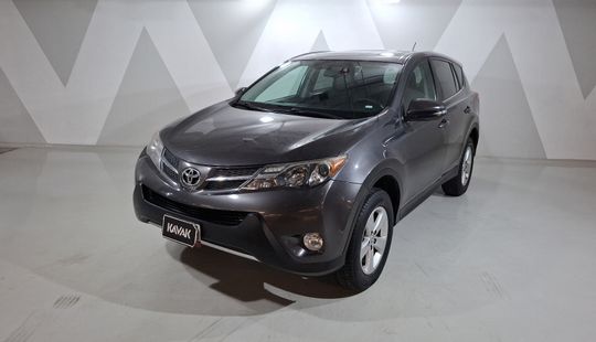 Toyota • RAV4