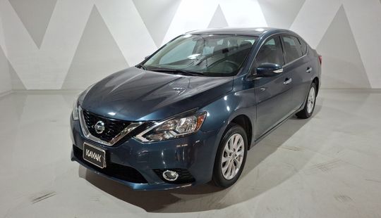 Nissan • Sentra