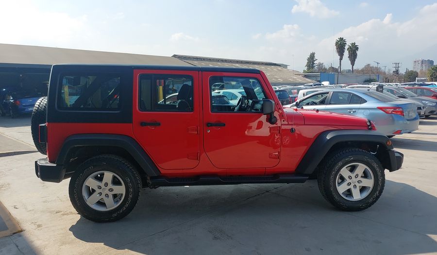 Jeep Wrangler 3.6 UNLIMITED SPORT AUTO 4WD Suv 2015