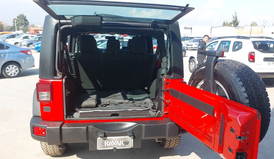 Jeep Wrangler 3.6 UNLIMITED SPORT AUTO 4WD Suv 2015