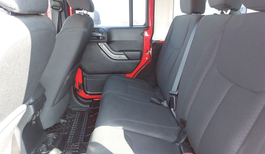 Jeep Wrangler 3.6 UNLIMITED SPORT AUTO 4WD Suv 2015