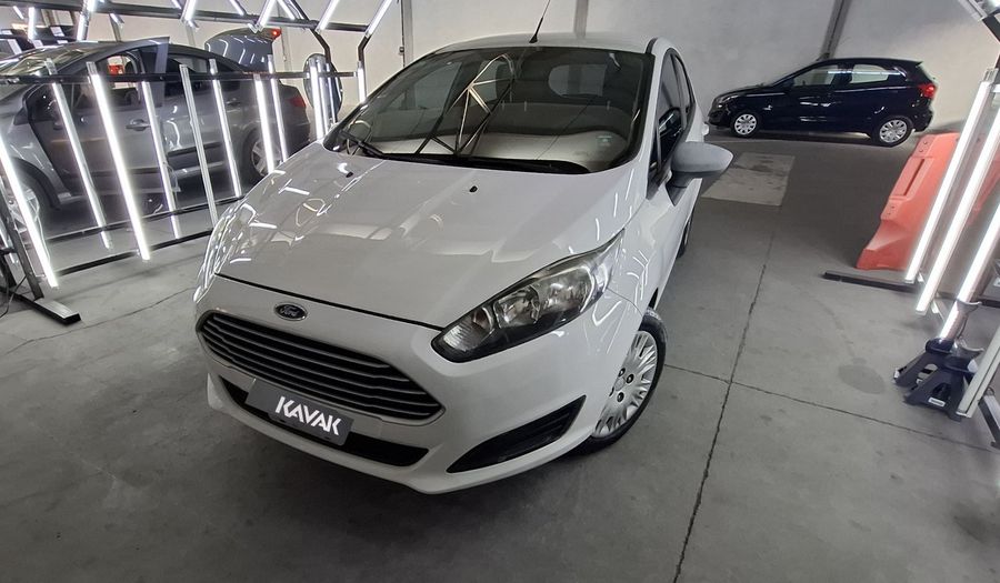 Ford Fiesta Kinetic Design 1.6 S Hatchback 2015