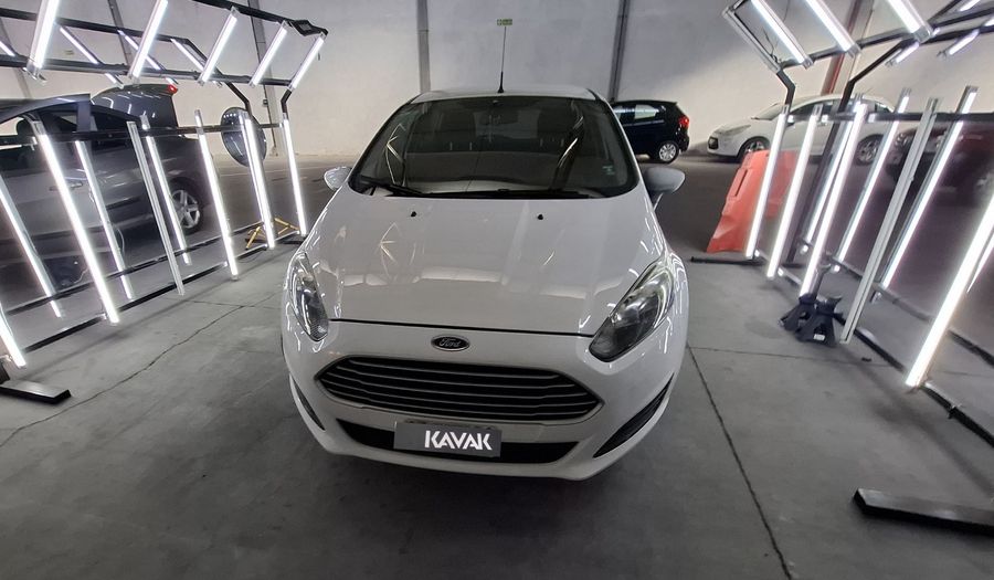 Ford Fiesta Kinetic Design 1.6 S Hatchback 2015