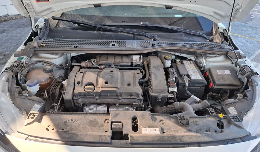 Peugeot 208 1.6L ACTIVE TIPTRONIC Hatchback 2023
