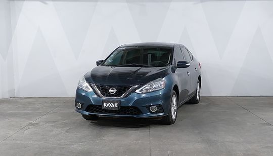 Nissan • Sentra
