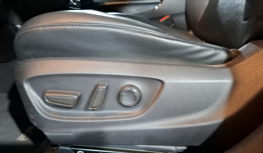 Toyota Prius 1.8 HYBRID PREMIUM AUTO Hatchback 2020