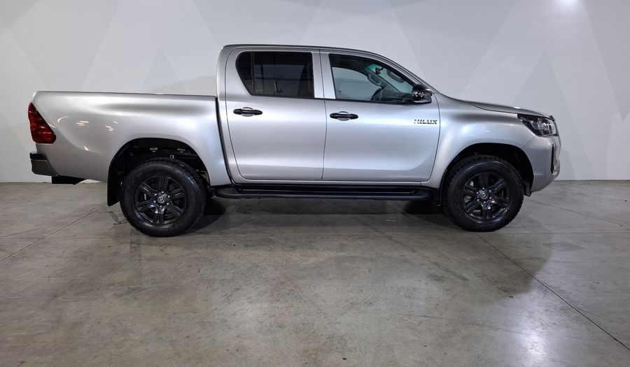 Toyota Hilux 2.7 SR DOBLE CABINA Pickup 2021