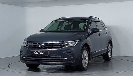 Volkswagen • Tiguan