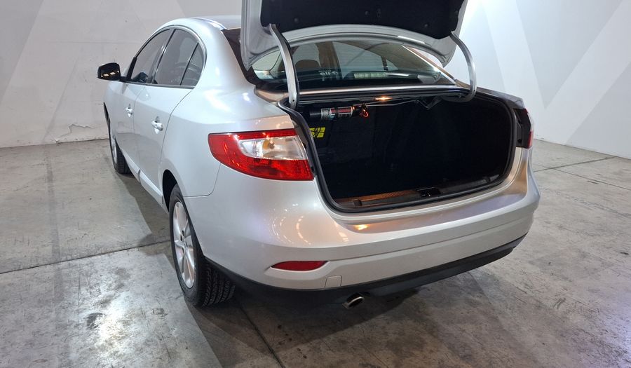 Renault Fluence 2.0 EXPRESSION AT Sedan 2015