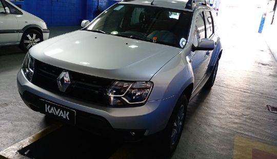 Renault • Duster