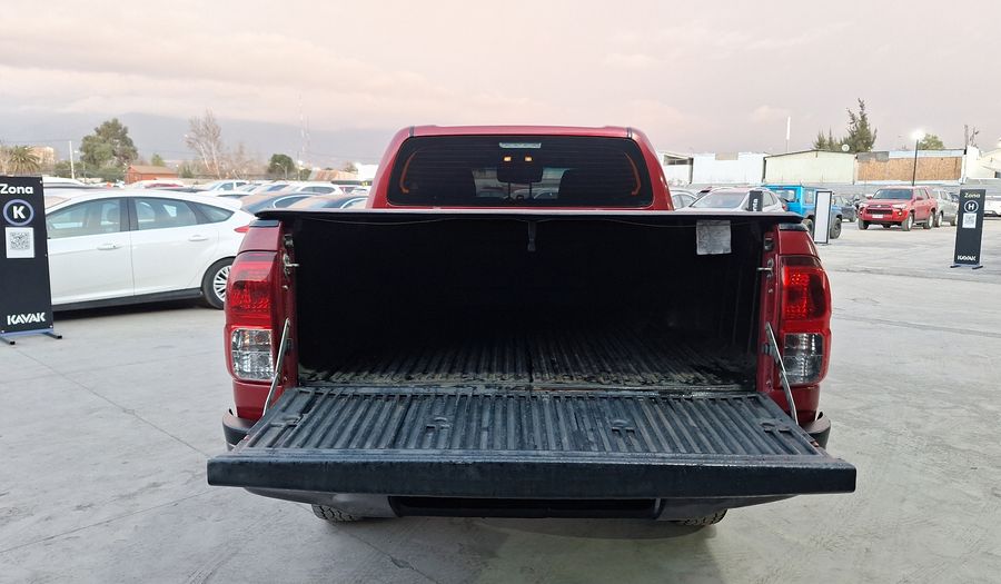 Toyota Hilux 2.4D DX Pickup 2019