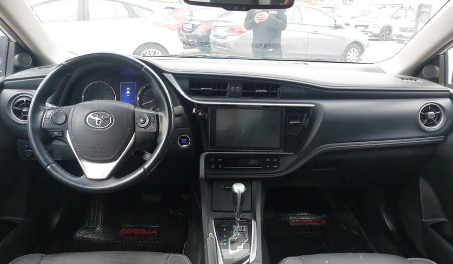 Toyota Corolla 1.8 SE-G CVT Sedan 2018