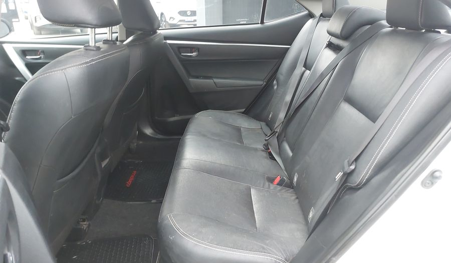 Toyota Corolla 1.8 SE-G CVT Sedan 2018