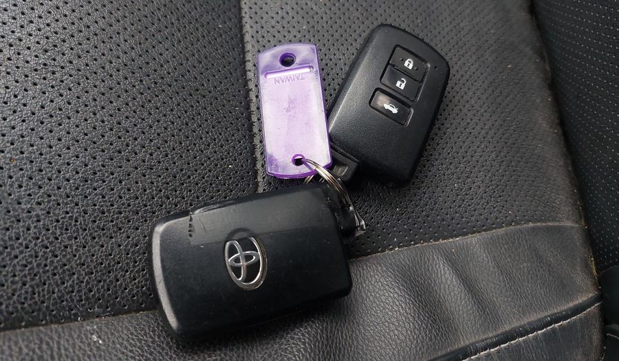 Toyota Corolla 1.8 SE-G CVT Sedan 2018