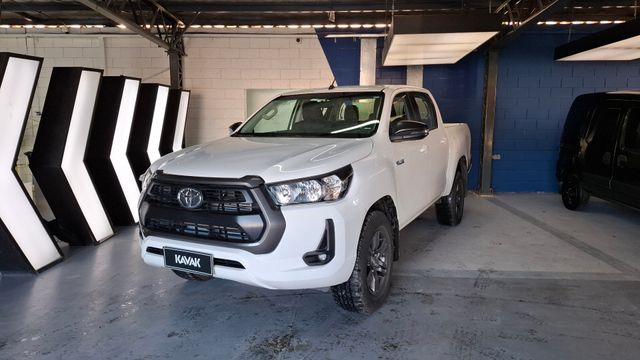Toyota Hilux 2.4 TDI SR C/D