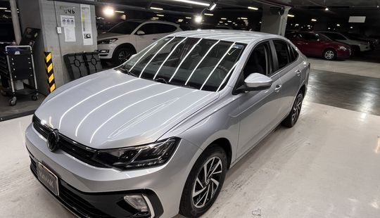 Volkswagen • Virtus