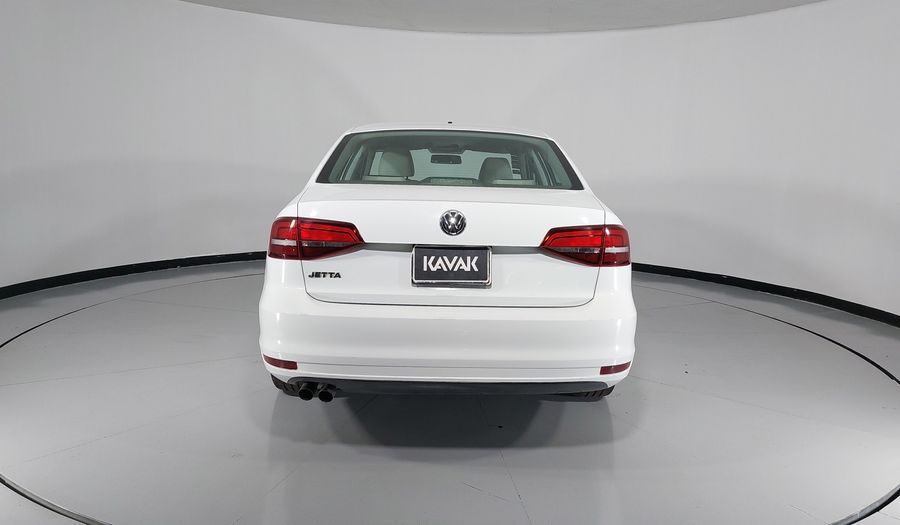 Volkswagen Jetta 2.0 LIVE MT Sedan 2016