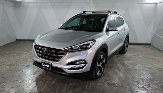 Hyundai • Tucson