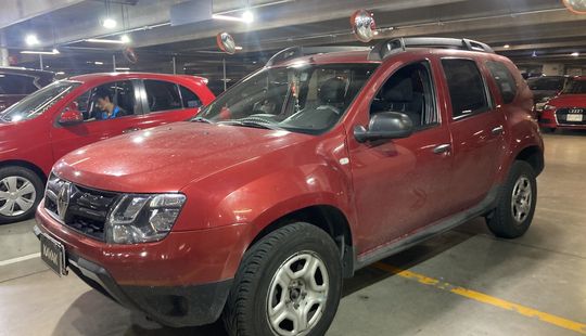 Renault • Duster