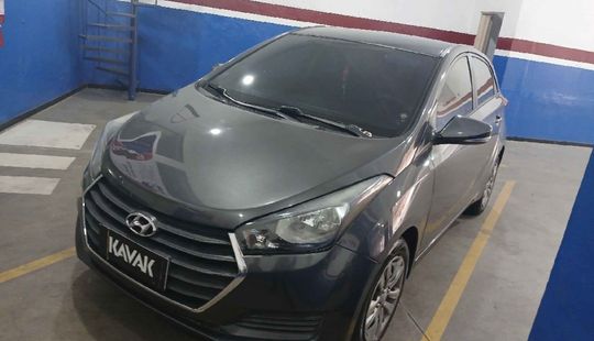Hyundai • HB20