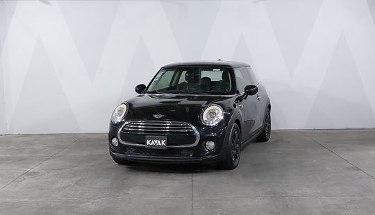 Mini • Cooper