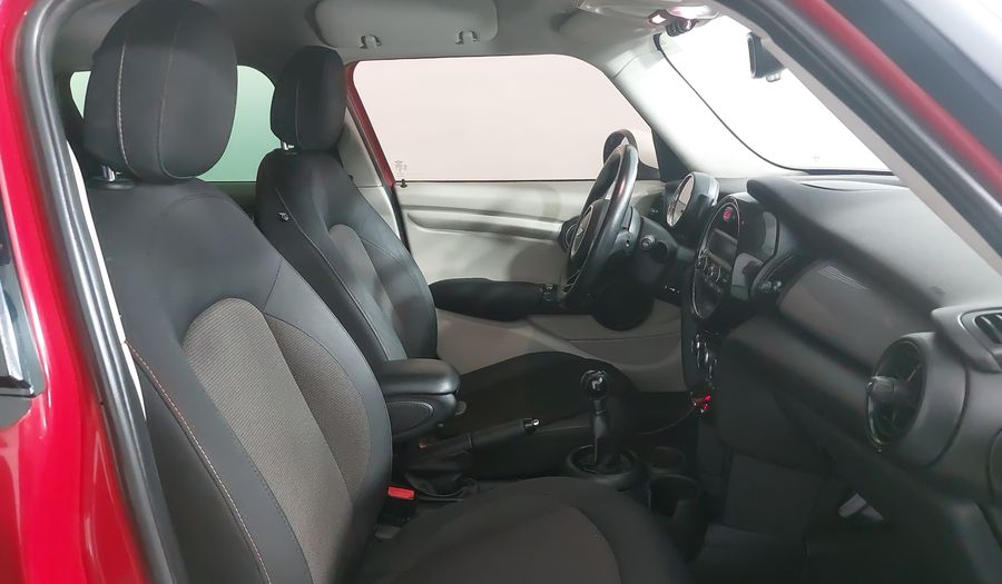 Mini Cooper 1.5 COOPER SALT Hatchback 2015