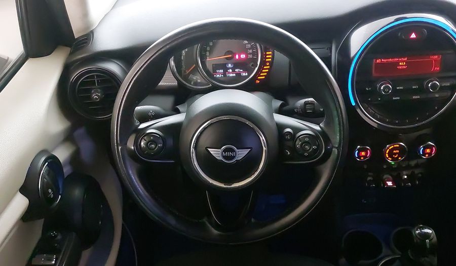 Mini Cooper 1.5 COOPER SALT Hatchback 2015