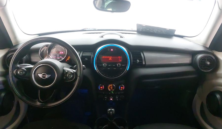 Mini Cooper 1.5 COOPER SALT Hatchback 2015
