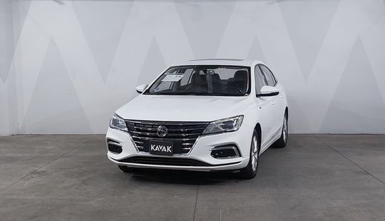 2023 • 56,000 km • Automático