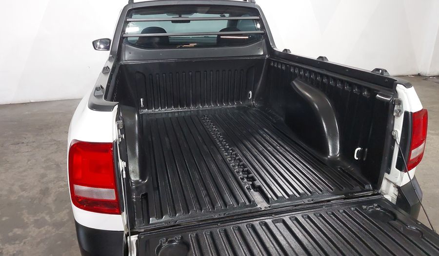 Volkswagen Saveiro 1.6 ROBUST CABINA SENCILLA Pickup 2023