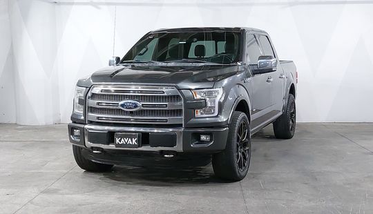 Ford • Lobo
