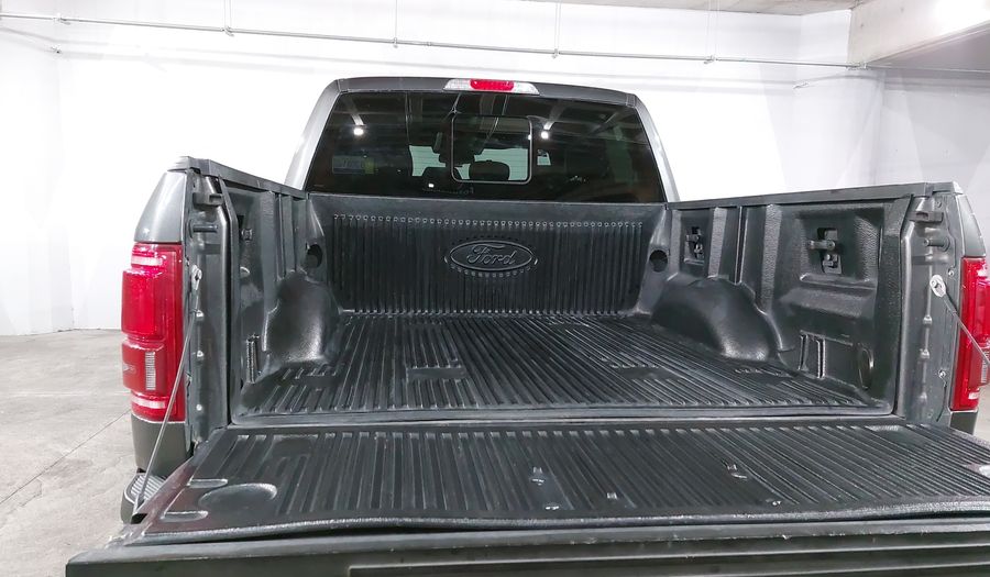 Ford Lobo 3.5 LOBO ECOBOOST PLATINUM CREW CAB 4X4 Pickup 2015