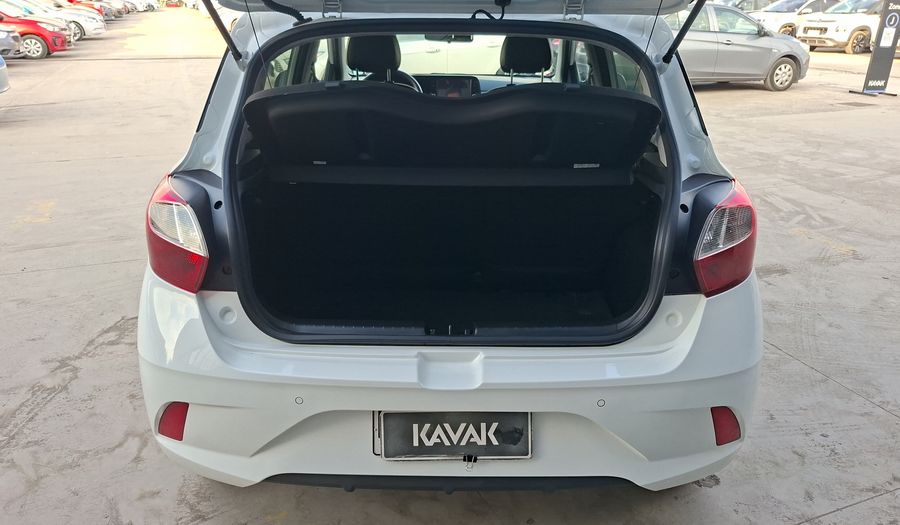 Hyundai Grand I10 1.2 PLUS Hatchback 2022