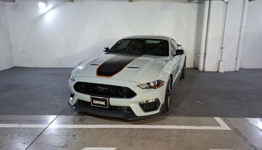 Ford • Mustang